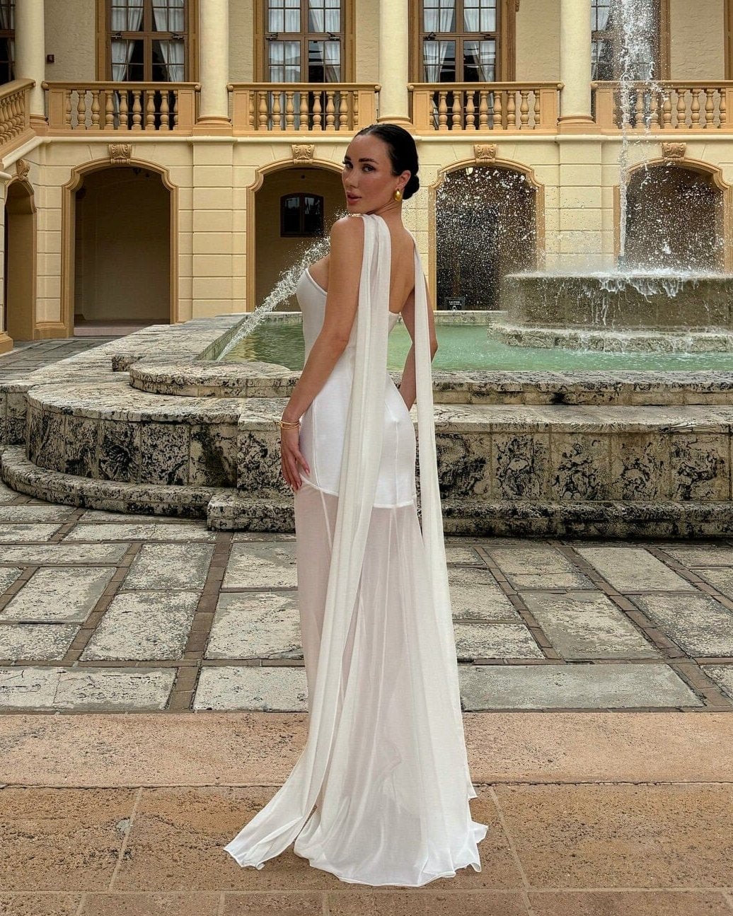 Isa White Maxi Dress