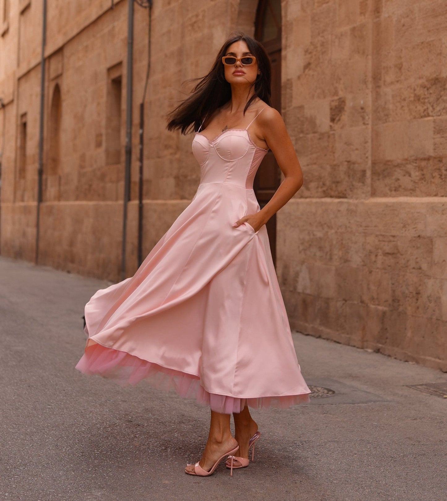 Saski Pink Midi Dress